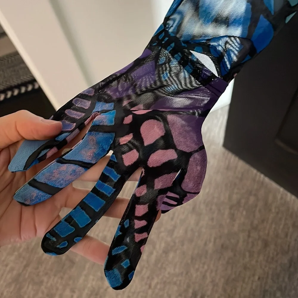 AFRM Rue Top - Picture 5 of 7